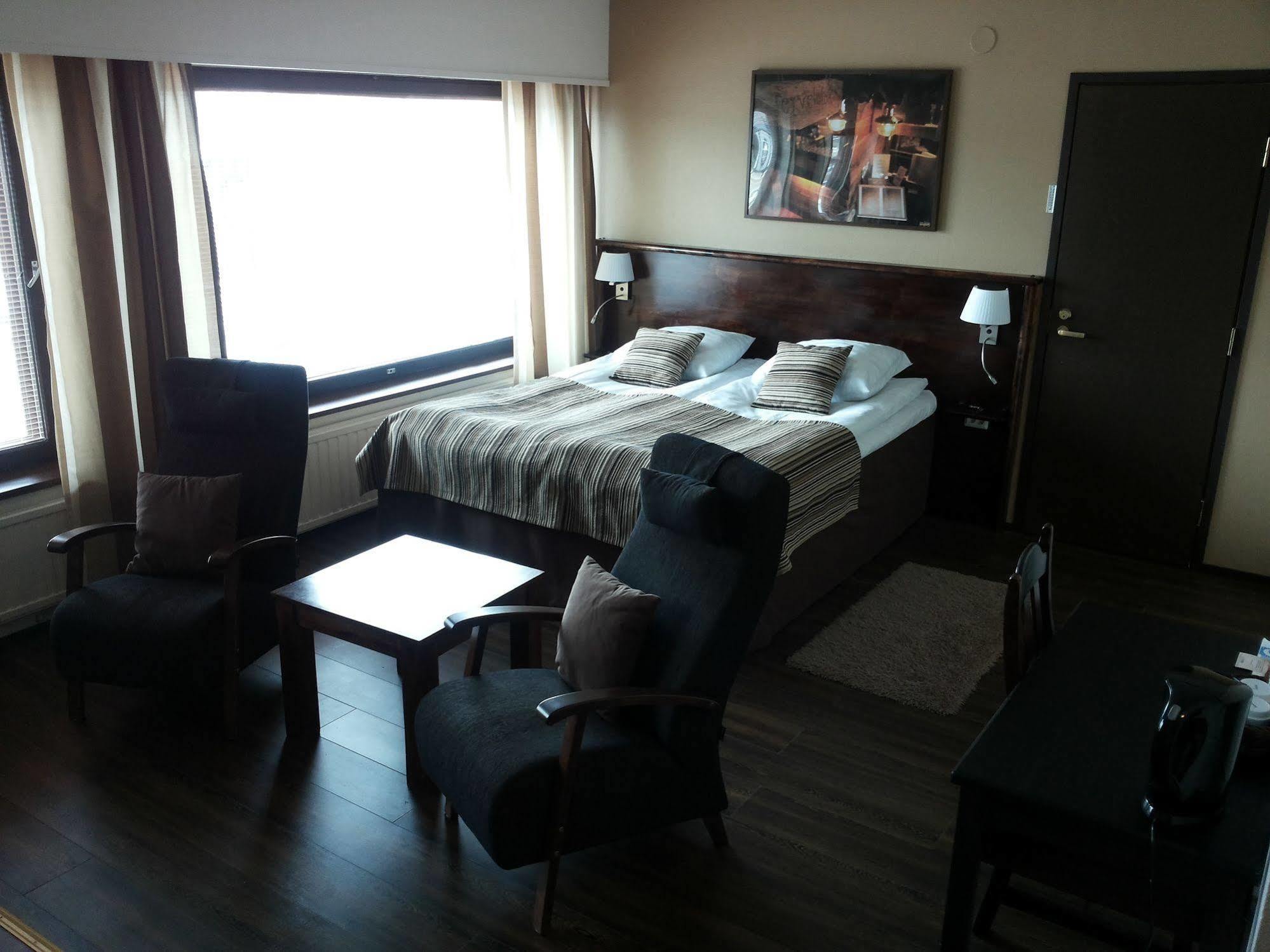 Kultahippu Hotel & Apartments Ivalo Ngoại thất bức ảnh